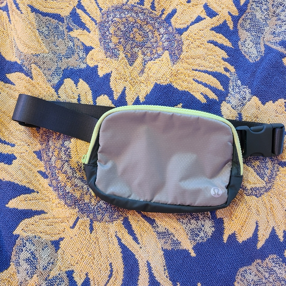 Lululemon Belt Bag